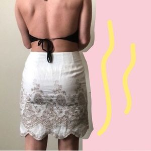 Ann Taylor Petite White Embroidered Skirt